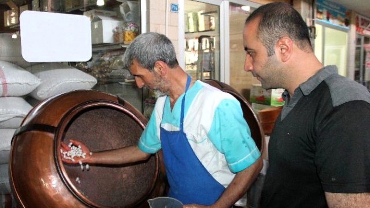 Ramazanın En Bereketli Şekeri Badem