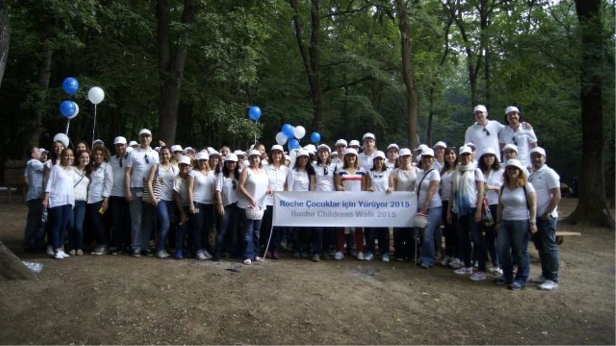 Roche Çalışanları Yardıma Muhtaç Çocuklar İçin Yürüdü