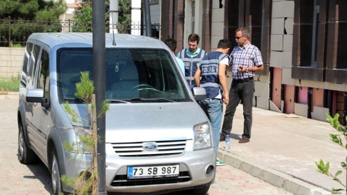 Silopi\'de Gümrük Operasyonu Devam Ediyor: 6 Gözaltı