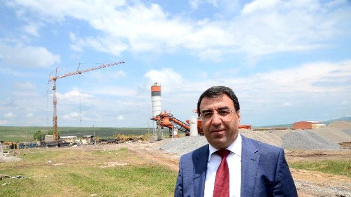 TOKİ Sarıkamış\'ta 2\'nci Etap Konutların Yapımına Başladı