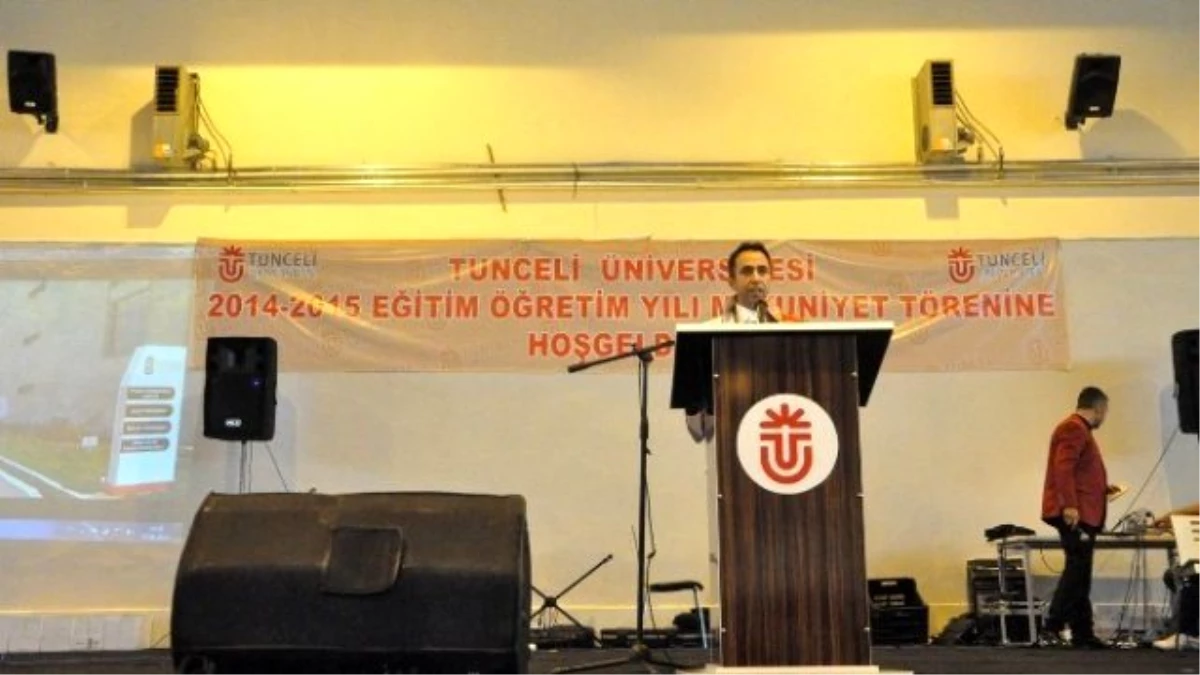 Tunceli Üniversitesi\'nde Mezuniyet Coşkusu