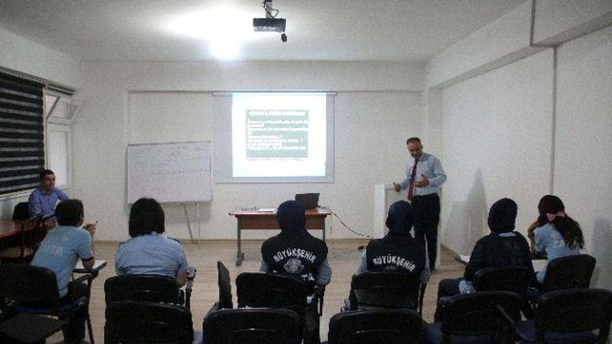 Van Büyükşehir Belediyesi, \'Turizm Zabıtası\' Birimini Kurarak Eğitimlere Başladı