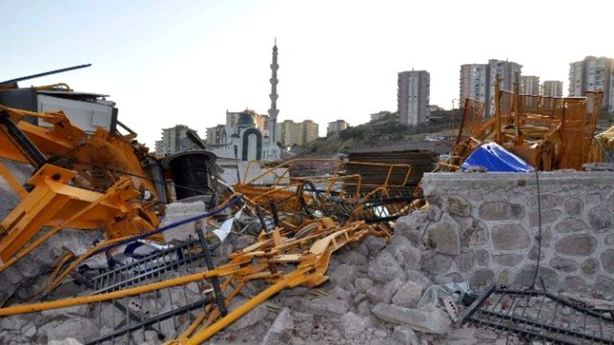 Vinç Operatörü Faciayı Önlemiş
