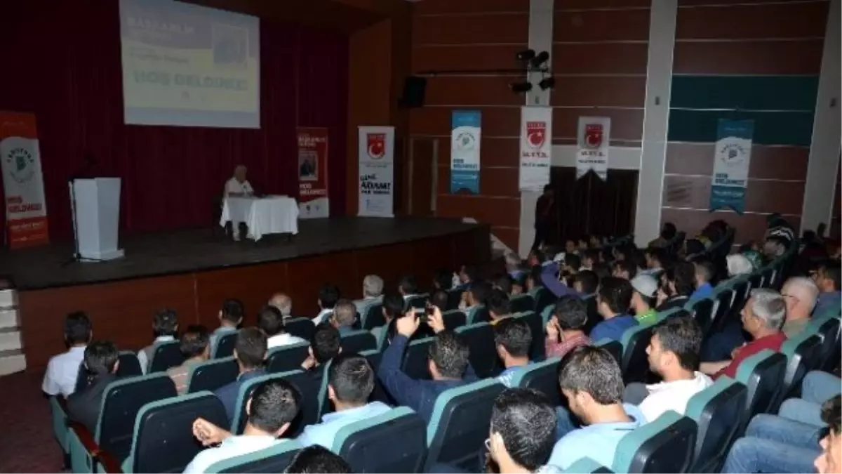 Yazgan\'dan "Neden Başkanlık Sistemi? " Konferansı