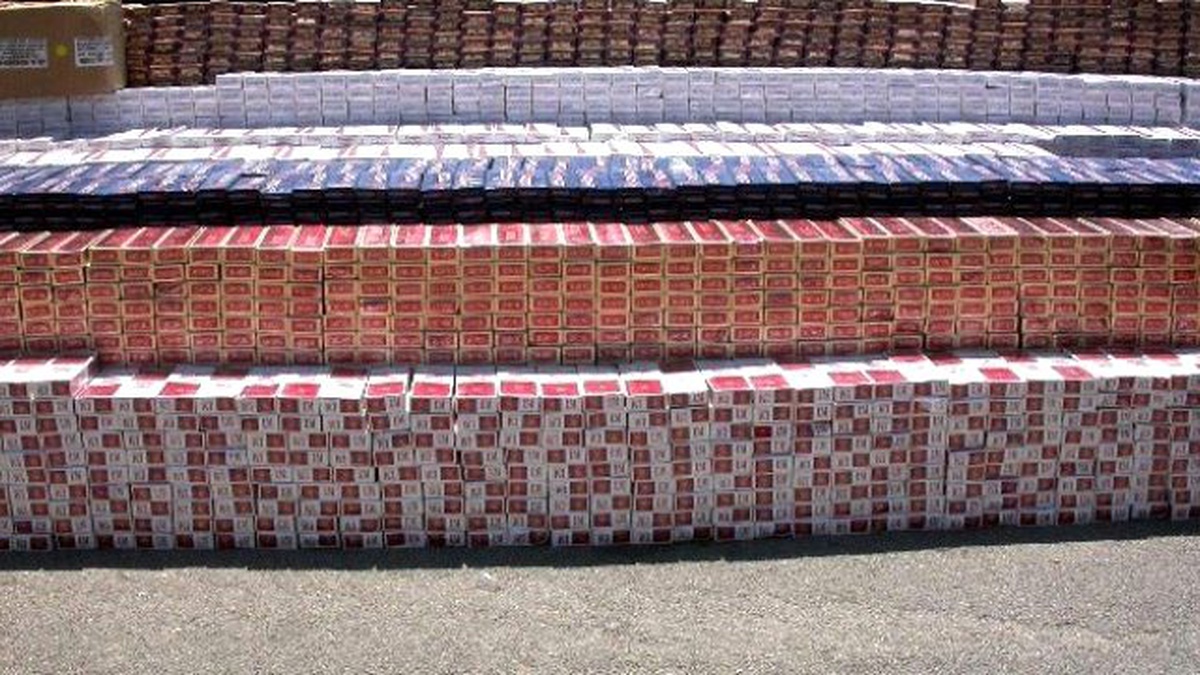 18 Bin 900 Paket Kaçak Sigara Yakalandı