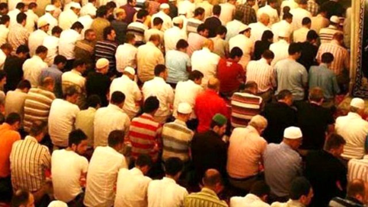 ABD\'de İlk Teravih Namazı