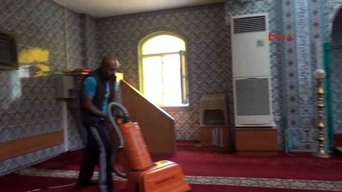 Cezası; Cami Temizlemek