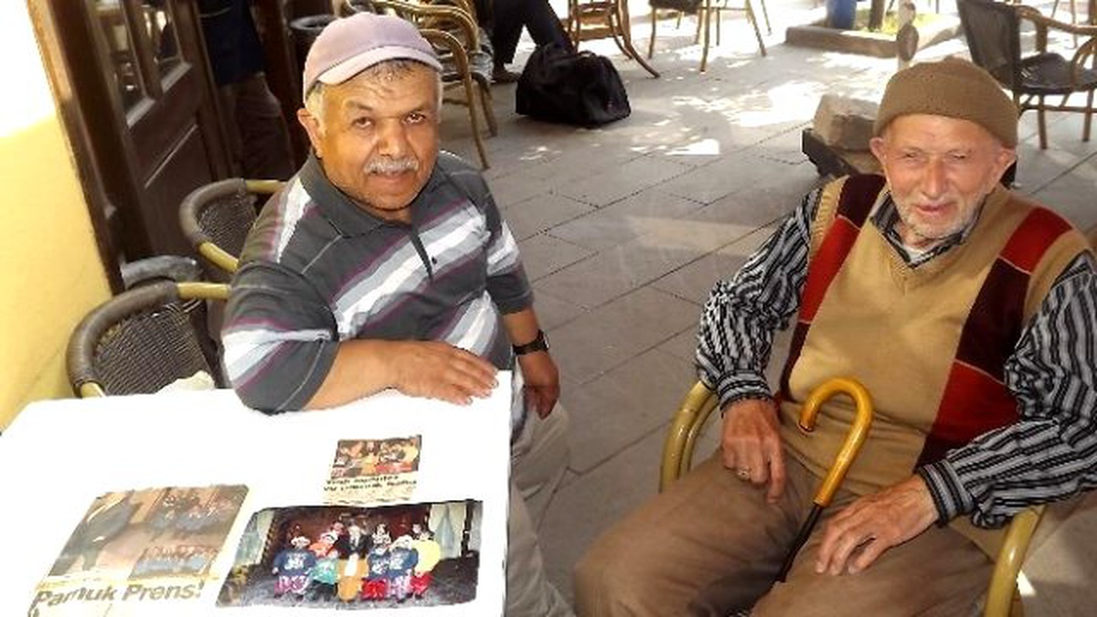 Demirel, Yedi Cücelerin Pamuk Babasıydı