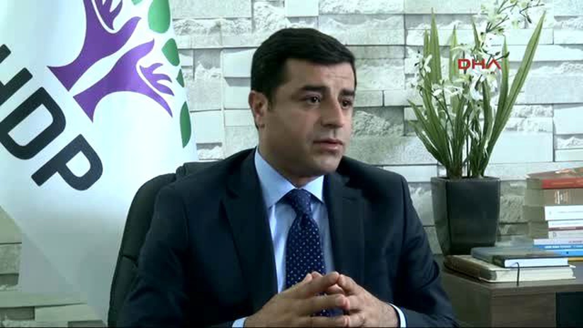Diyarbakır Demirtaş: AKP ile CHP İlkelerimizi İçerecek Koalisyon Kurarsa Destek Veririz