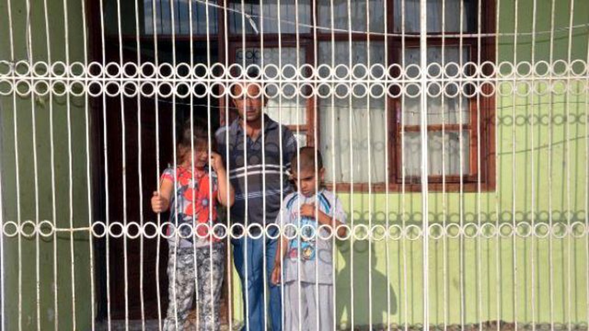 İki Çocuk Annesi Kadın Komşusunun Çocuğunu Alarak Ortadan Kayboldu