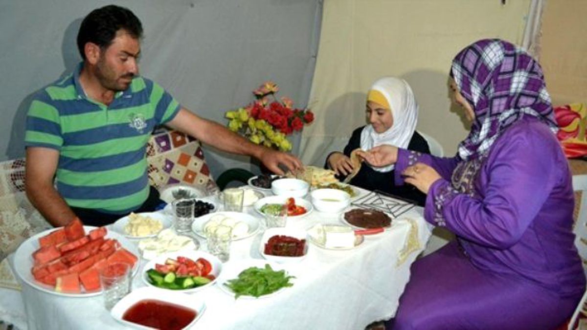 Hatay\'daki Çadır Kentte İlk Sahur