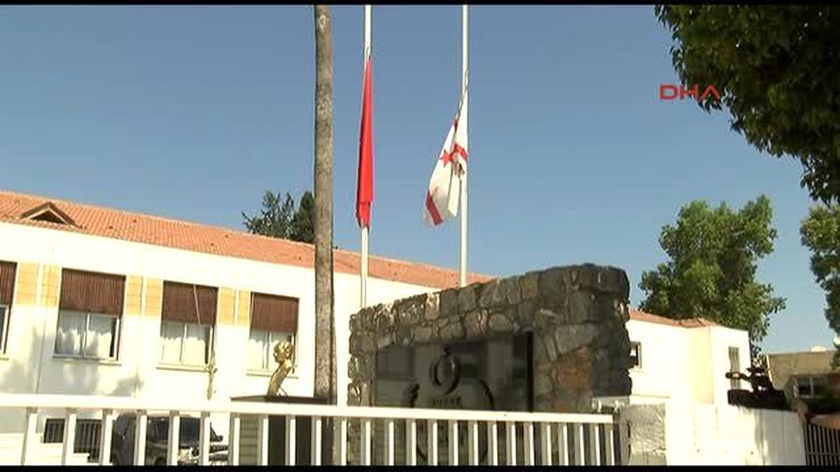 KKTC Demirel İçin Yasta