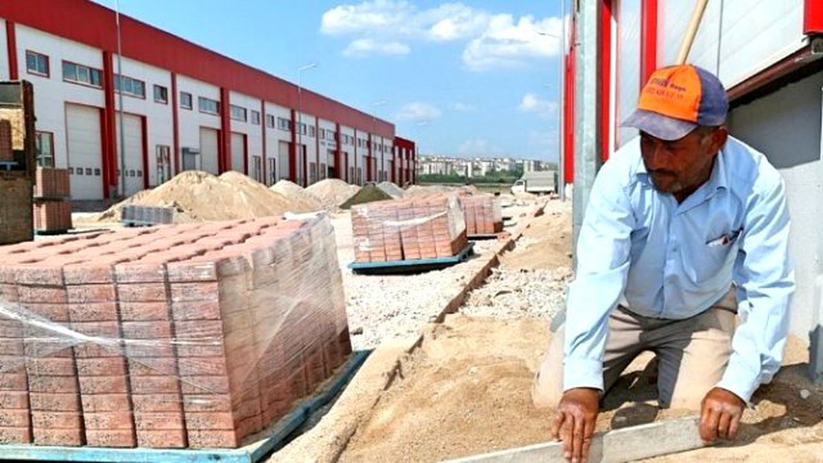 Kocasinan\'dan Mobilya Kent\'e Çevre Düzenlemesi