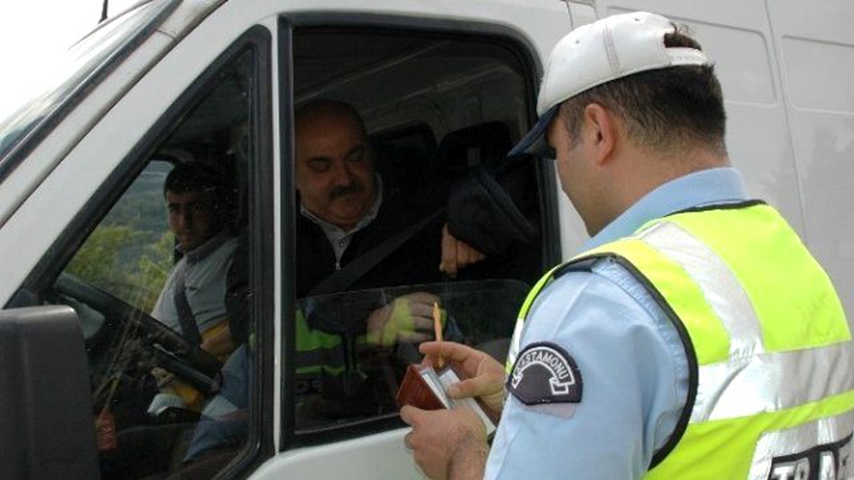 Küre\'de Emniyet Kemeri Uygulaması Yapıldı