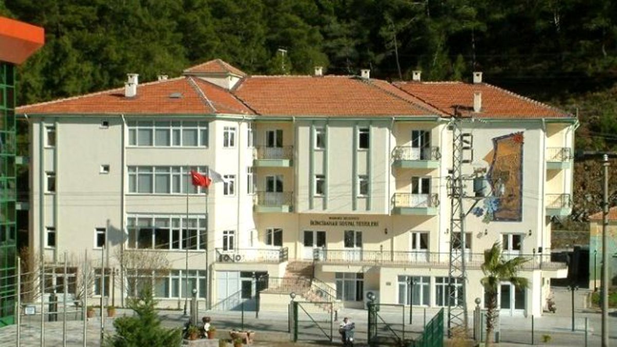Marmaris\'te İftar Sofraları Açılıyor