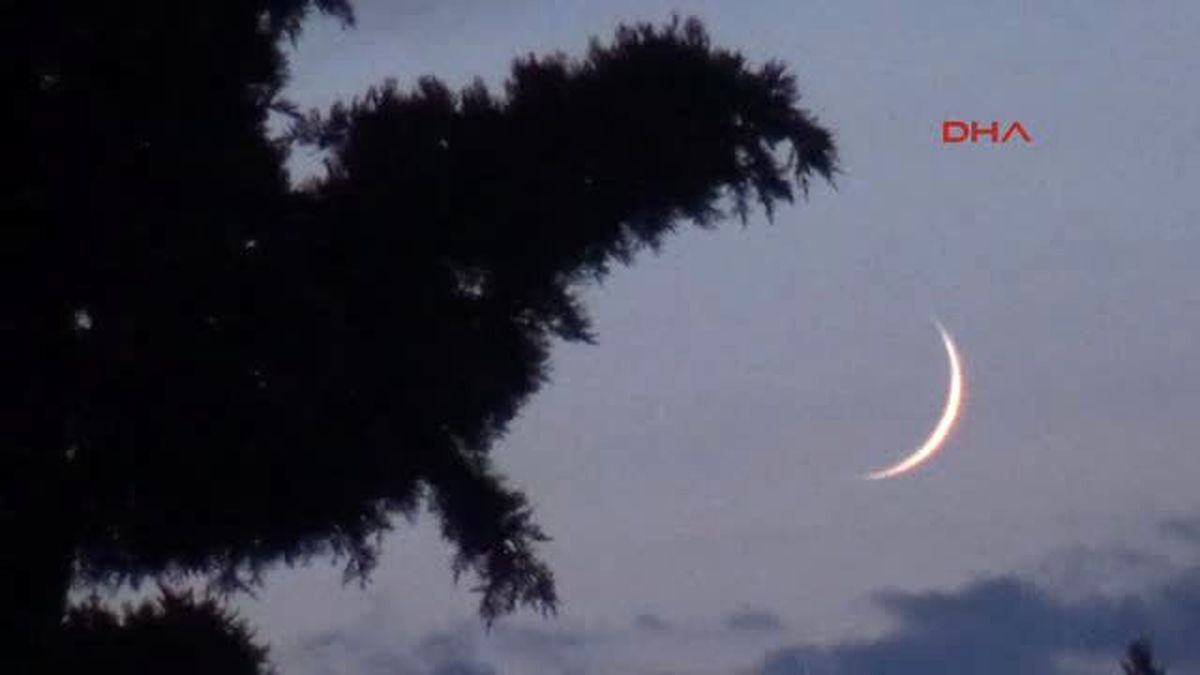 Ramazan\'ın İlk Gününde Hilal Göründü
