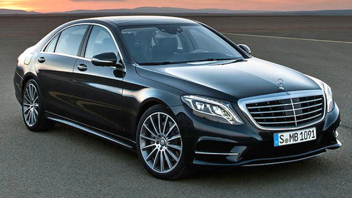Siparişlere Yetişemeyince Mercedes Çalışanların İzinlerini İptal Etti