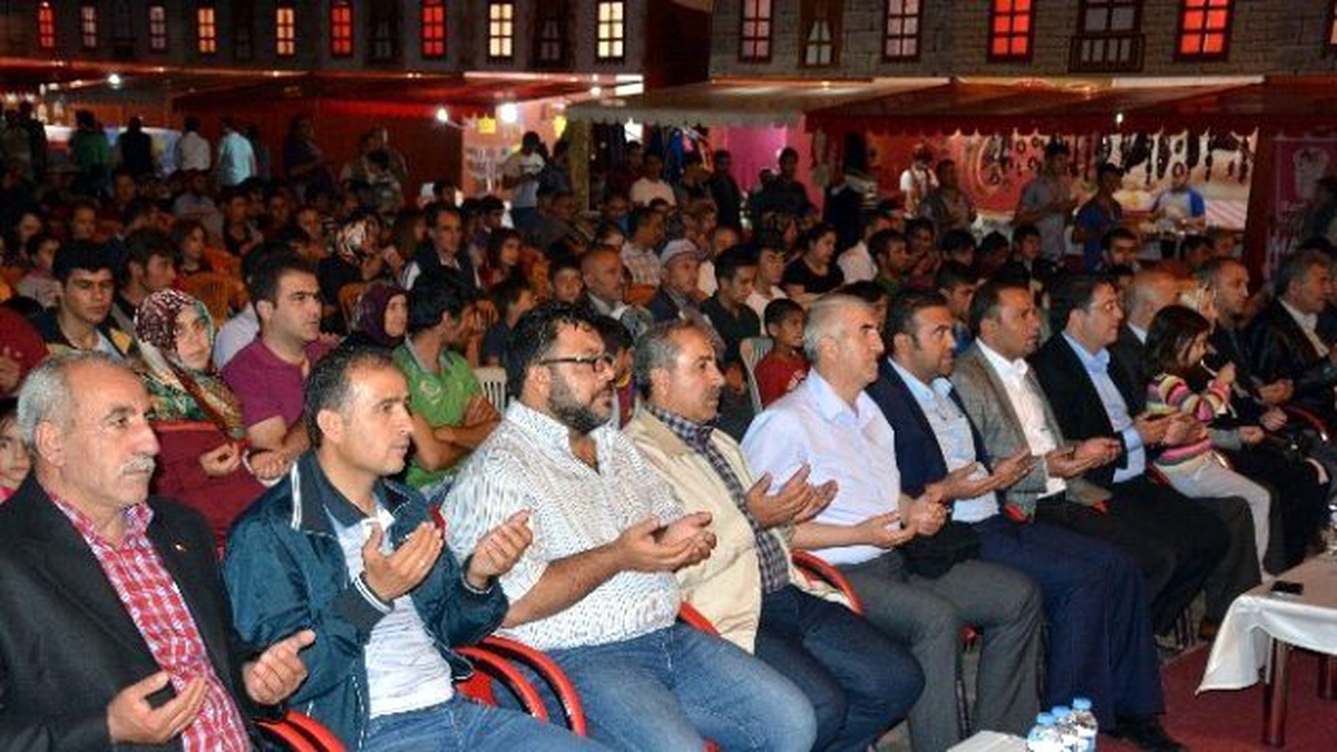Aksaraylılar Ramazan Sokağında Buluştu