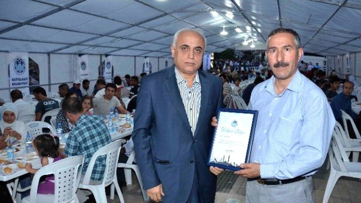 Battalgazi Belediyesi, Bin 500 Kişiye İftar Yemeği Verdi