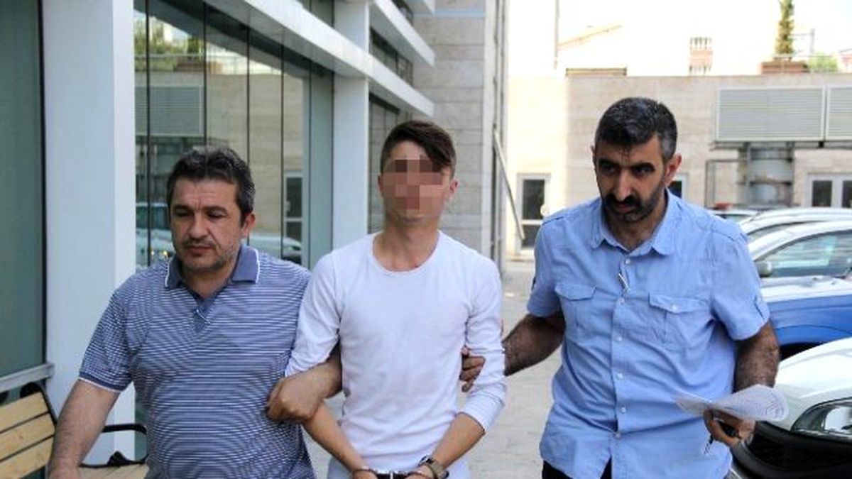 Bıçakla Yaralamaya Adli Kontrol