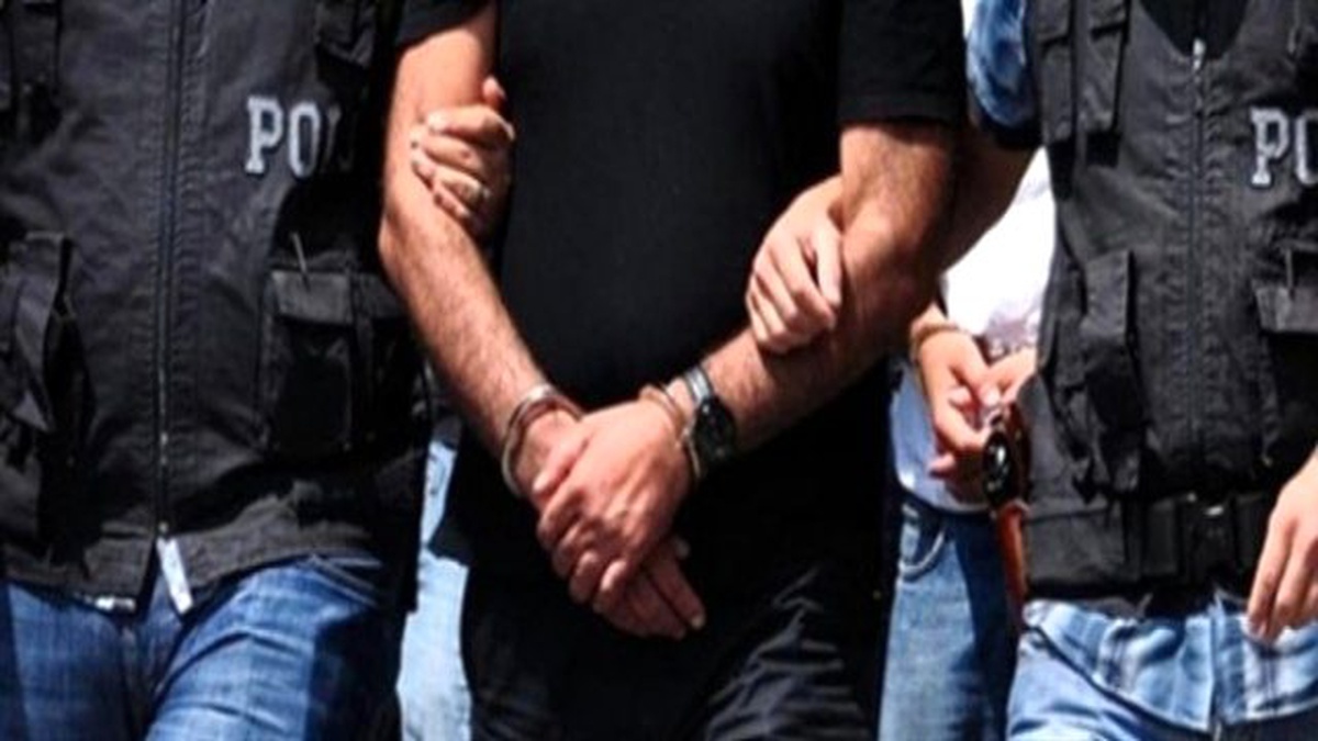 Elazığ\'daki Uyuşturucu Operasyonunda 8 Şüpheli Tutuklandı