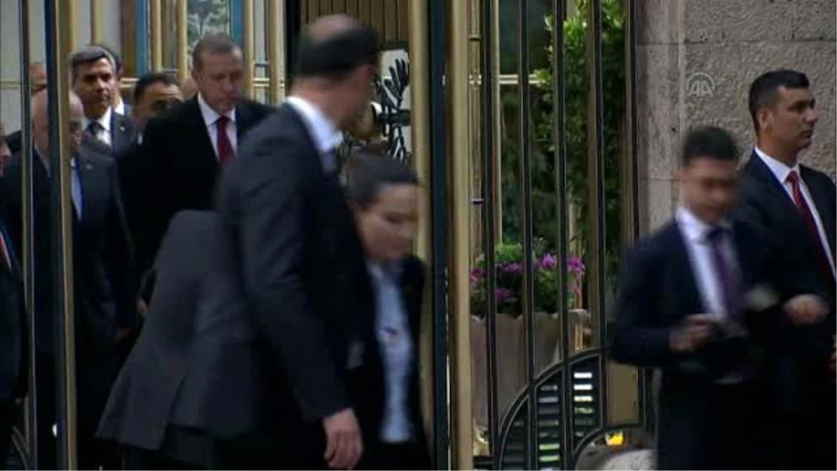 Cumhurbaşkanı Erdoğan, Abdullah Gül ile Bir Araya Geldi