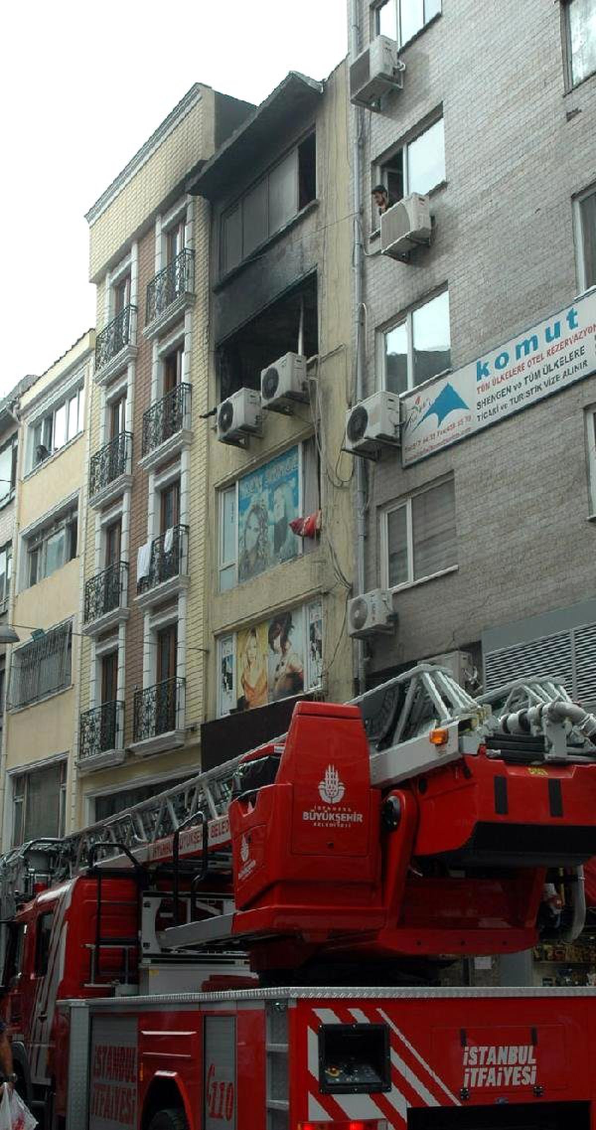 Fatih\'te Yangın Paniği