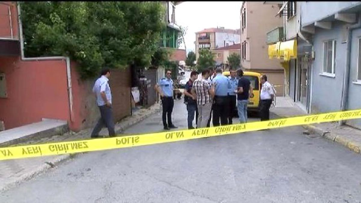 Büyükçekmece\'de Para Nakil Aracını Soydular
