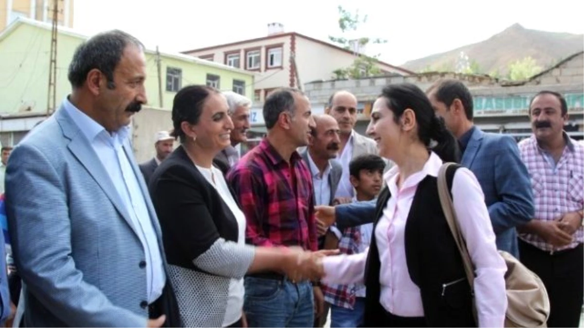 Hdp Eş Genel Başkanı Yüksekdağ Esnafı Ziyaret Etti