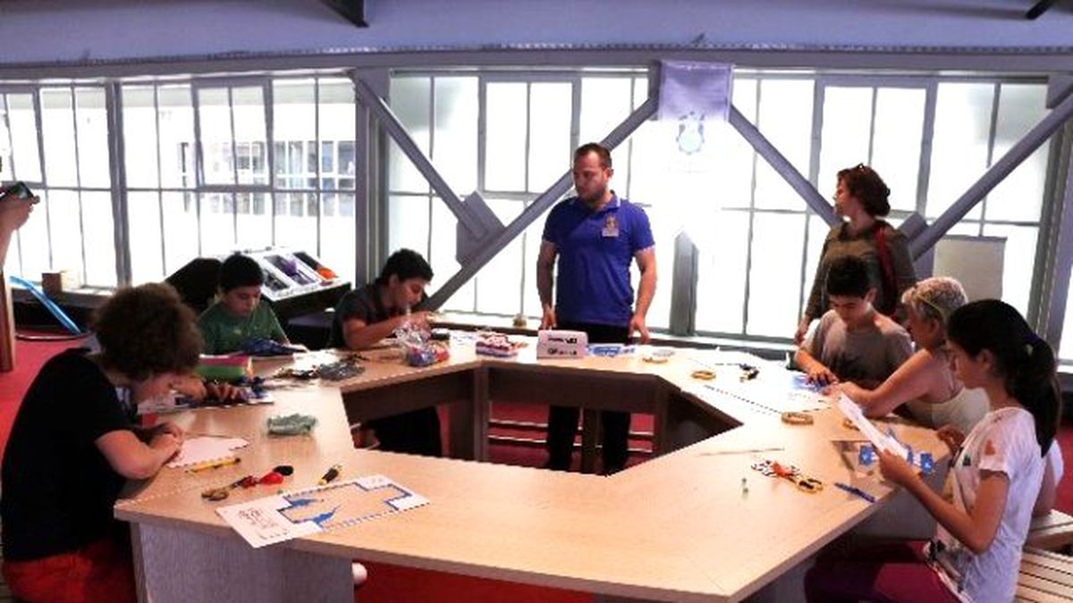 Müslüman Bilim Adamlarını Tanıtan Atölyeler Başladı