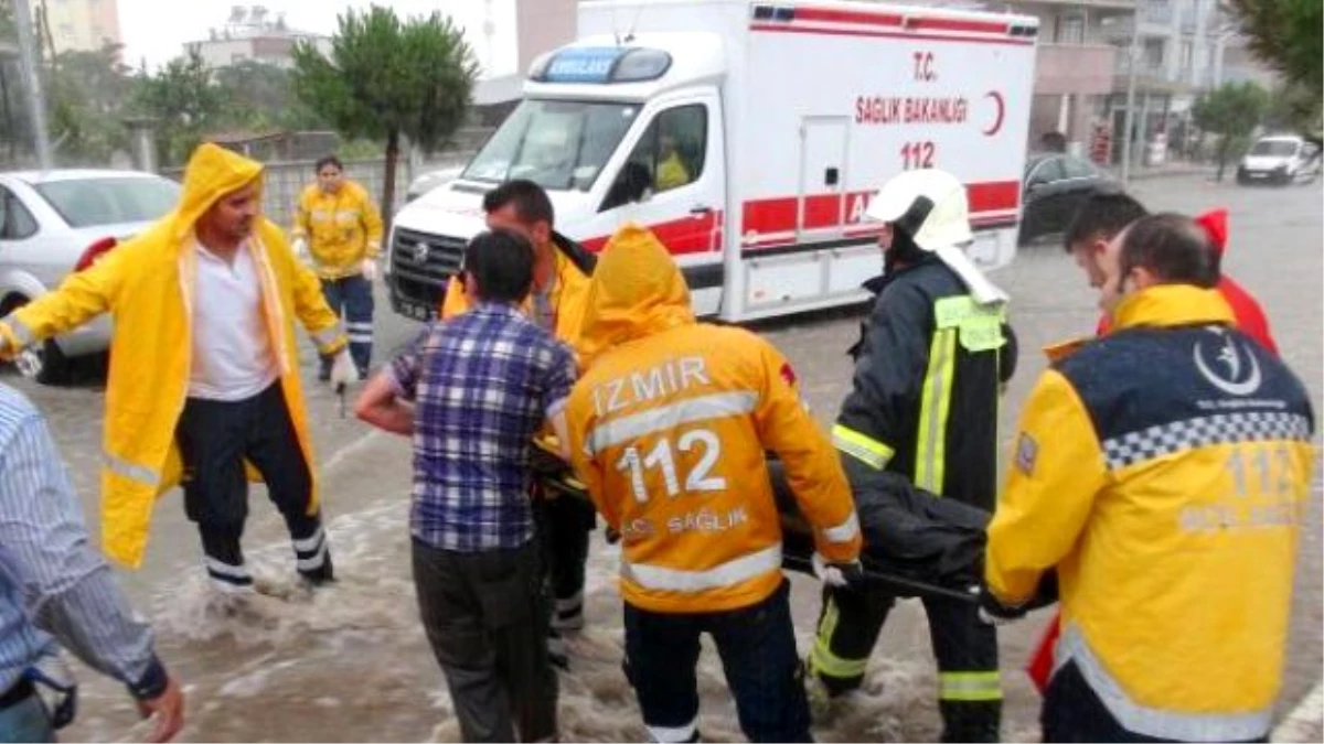 Denizli\'de Sağanak Yağmurda Zincirleme Kaza: 7 Yaralı