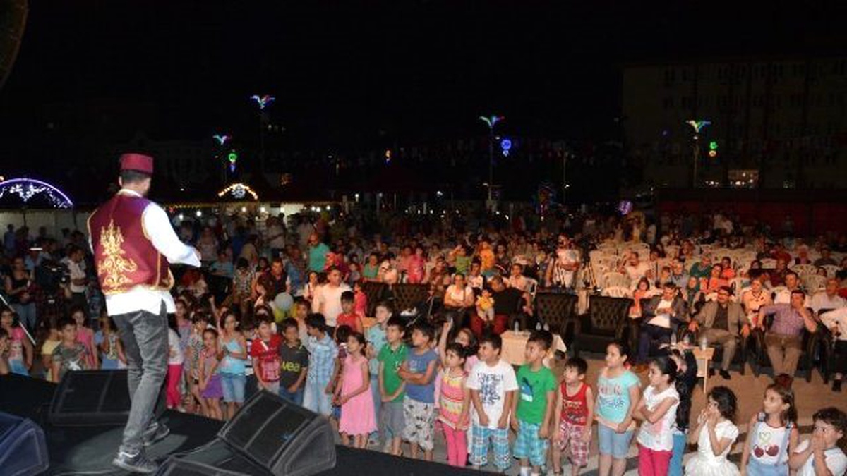 Şehzadeler Ramazan Gecelerine Renk Kattı