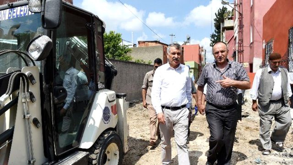 Seyhan Belediyesi\'nde Parke Çalışması