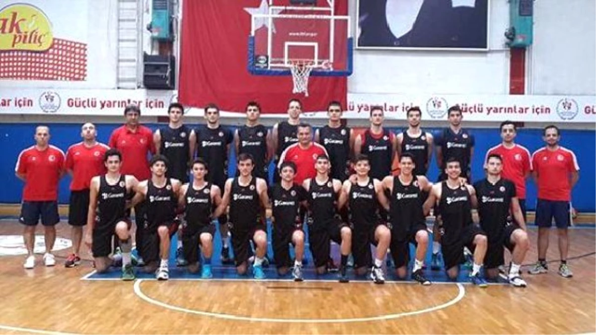 Türkiye U18 Genç Milli Basketbol Takımı Almanya\'da İki Hazırlık Maçı Yapacak