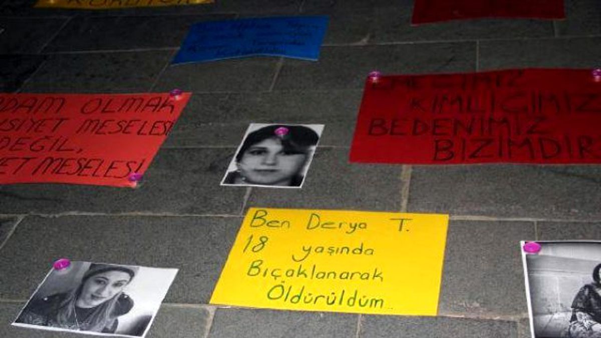 Bingöl\'de Üniversite Öğrencilerinden Cansu Kaya Protestosu
