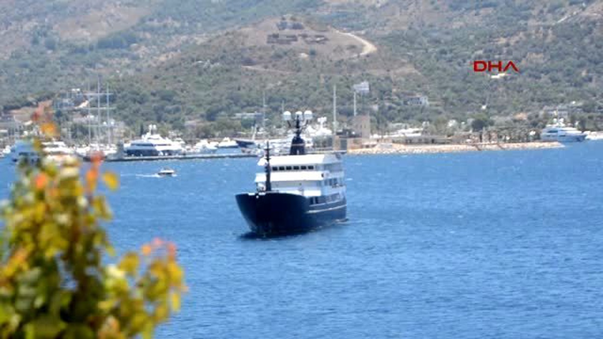 Ünlü İtalyan Milyarder Lüks Yatıyla Bodrum\'a Demirledi