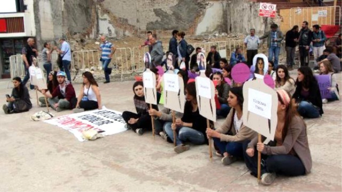Cansu Kaya\'nın Öldürülmesi Protesto Edildi