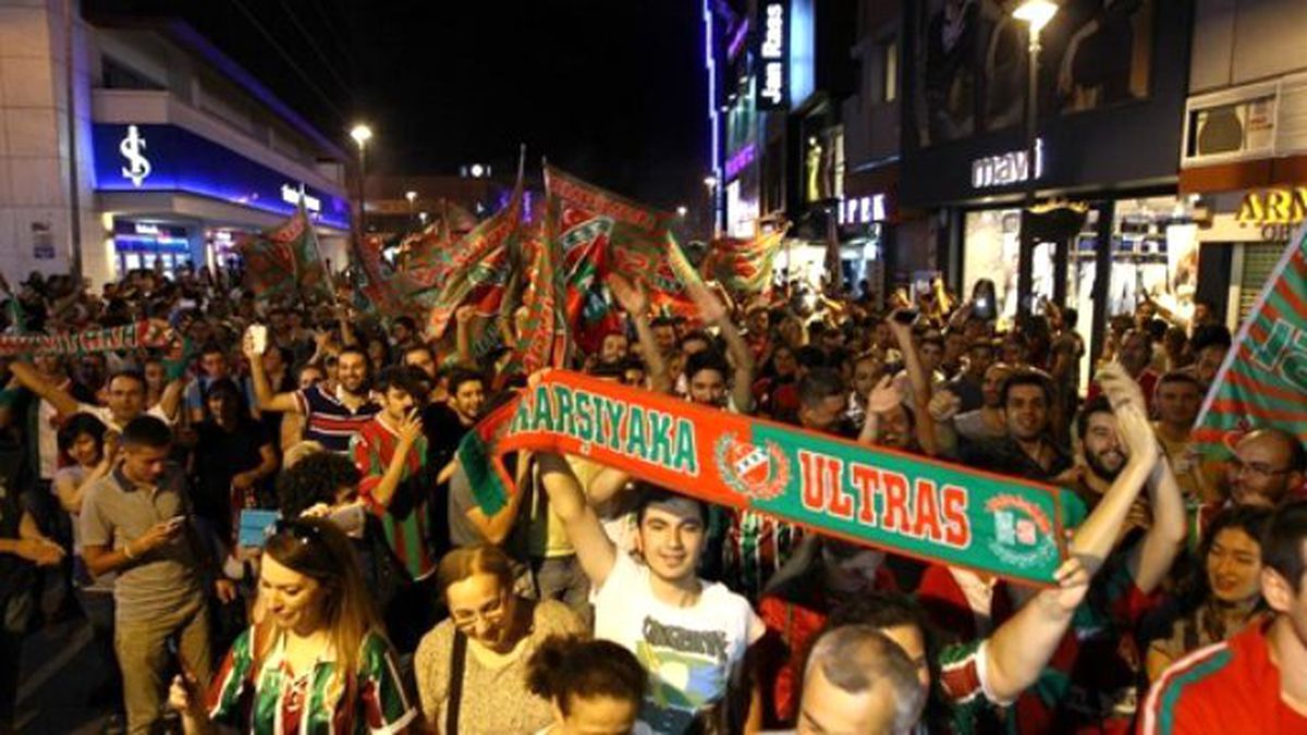 Karşıyaka\'da Şampiyonluk Coşkusu