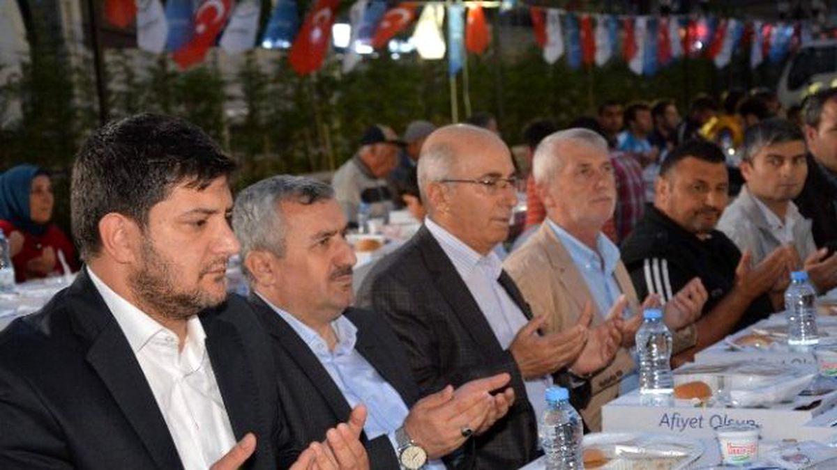 Körfez\'de İlk İftar Sofrası Kuruldu