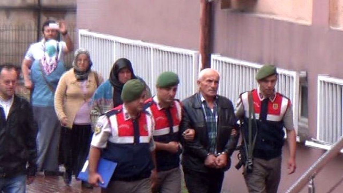 Kuzenini Öldüren Zanlı Terminalde Yakalandı