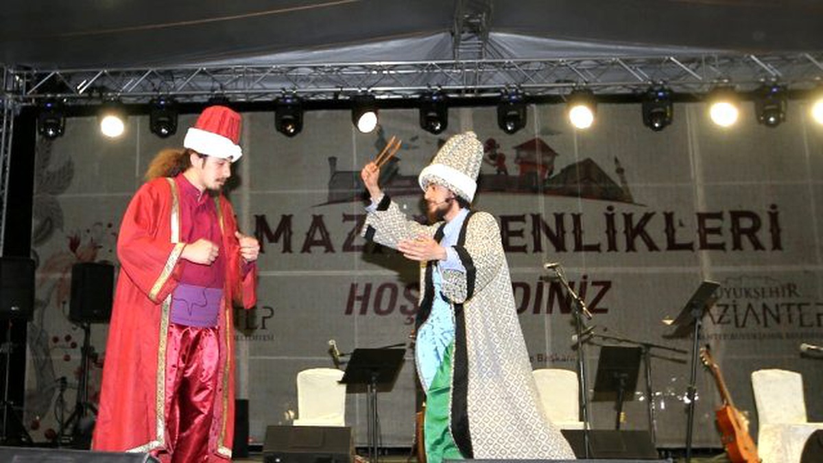 Sanatçı Aykut Kuşkaya Konser Verdi