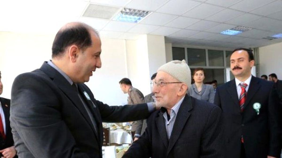 Vali Çomaktekin\'den Babalar Günü Mesajı