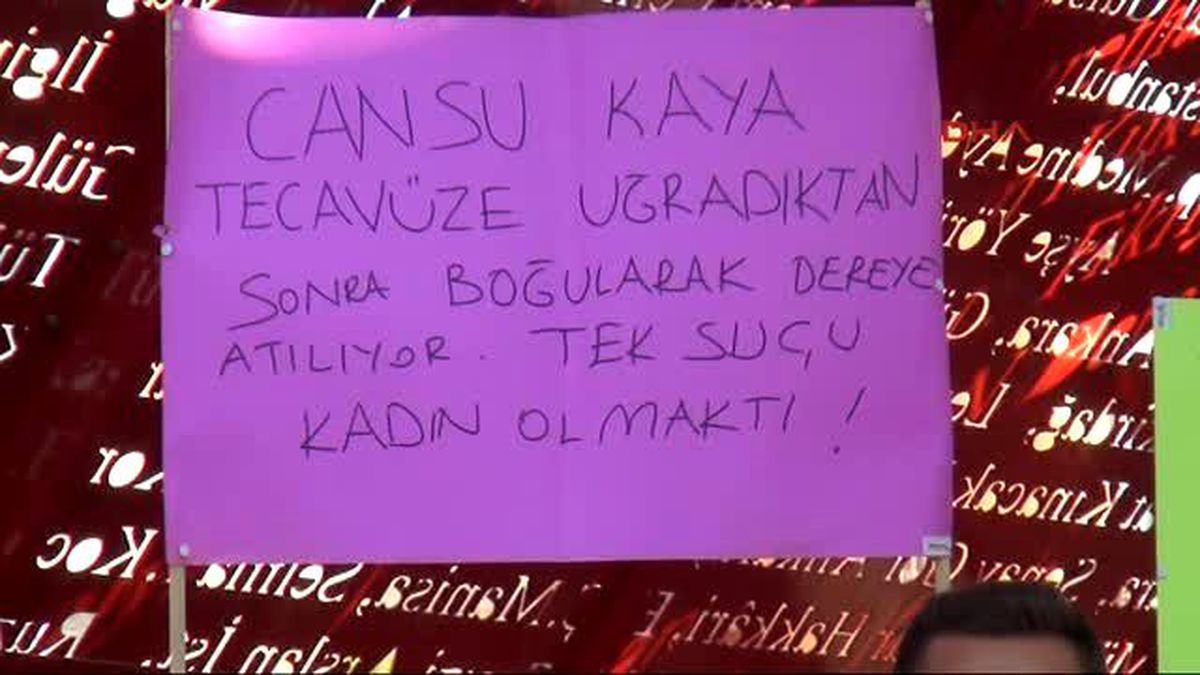 Antalya Katledilen Cansu İçin Eylem
