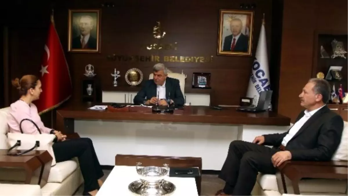 Başkan Karaomsanoğlu, Ardahan Hanak Belediye Başkanını Ağırladı