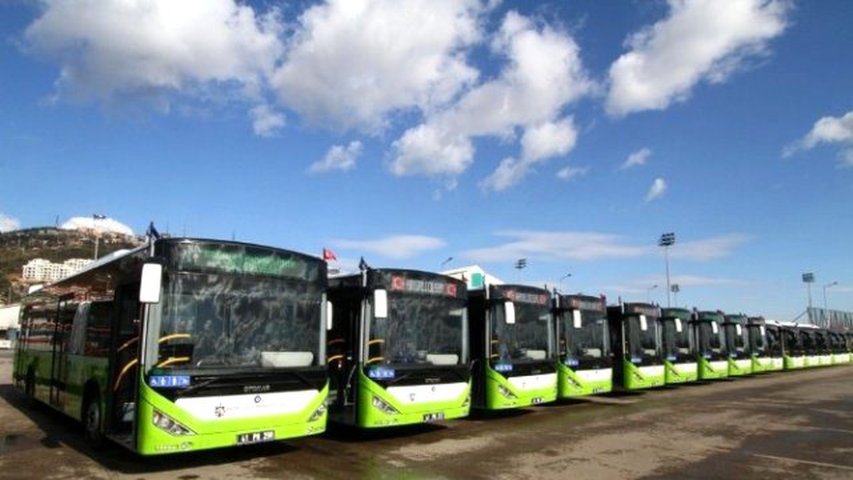 Belediye Otobüsleri Yazlık Çalışma Saatlerine Geçiyor