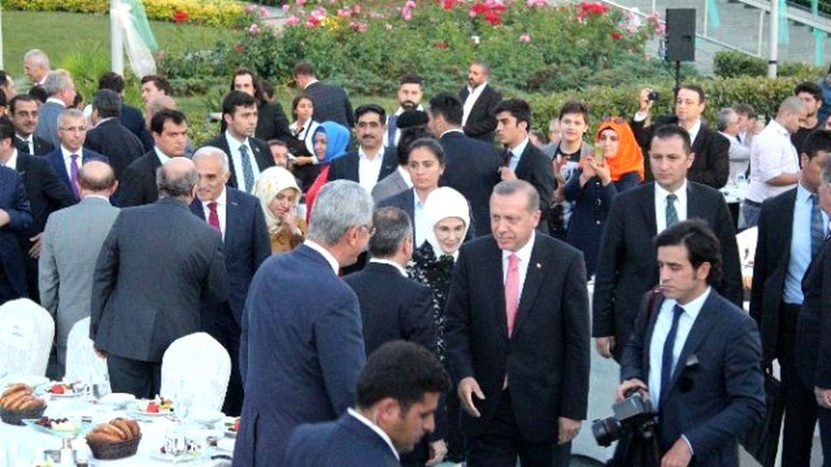 Cumhurbaşkanı Erdoğan: "Attığınız Adımlarla Ülkeyi Siz Karıştırdınız"