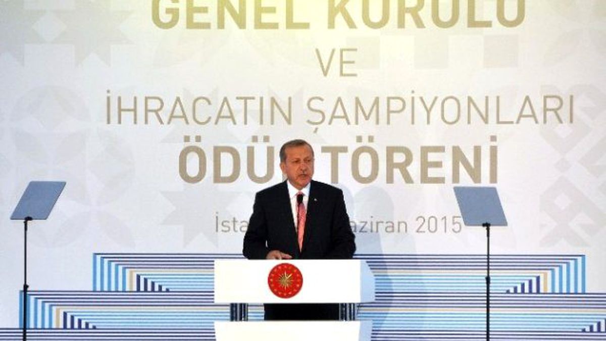 Cumhurbaşkanı Erdoğan: "Türkiye\'yi Hükümet Kurulamayan Bir Ülke Durumuna Düşürmenin Vebali Ağırdır"