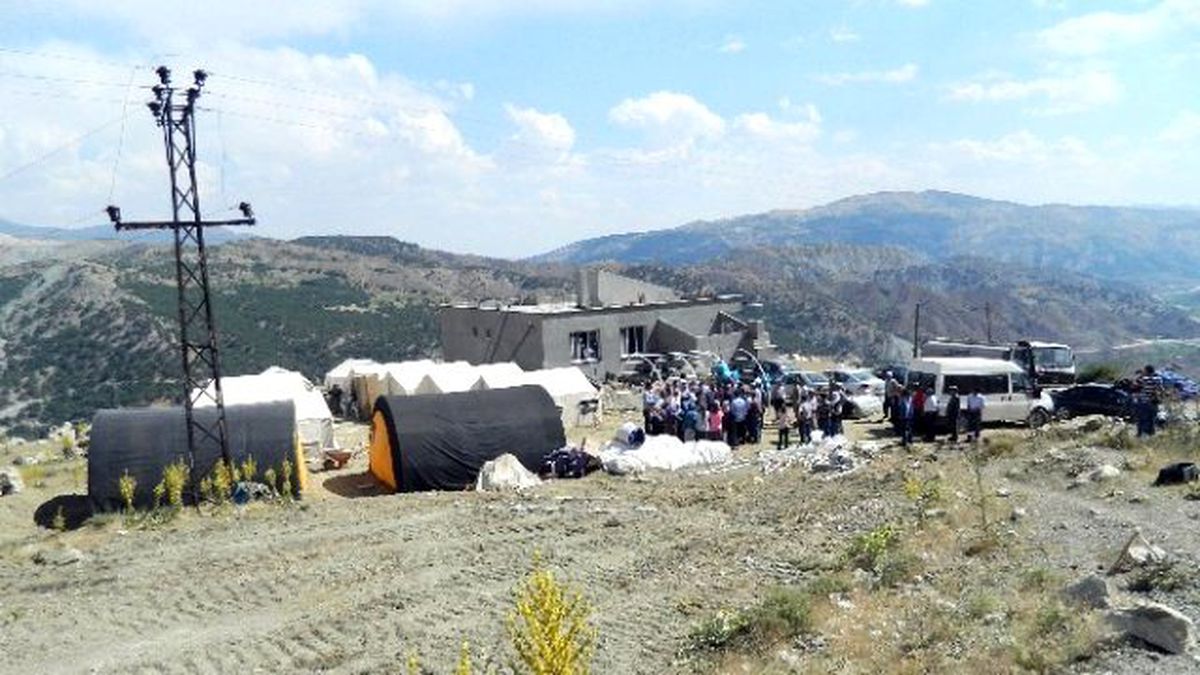 Devletin Temsilcileri Afetzedelerle İftarda Buluştu