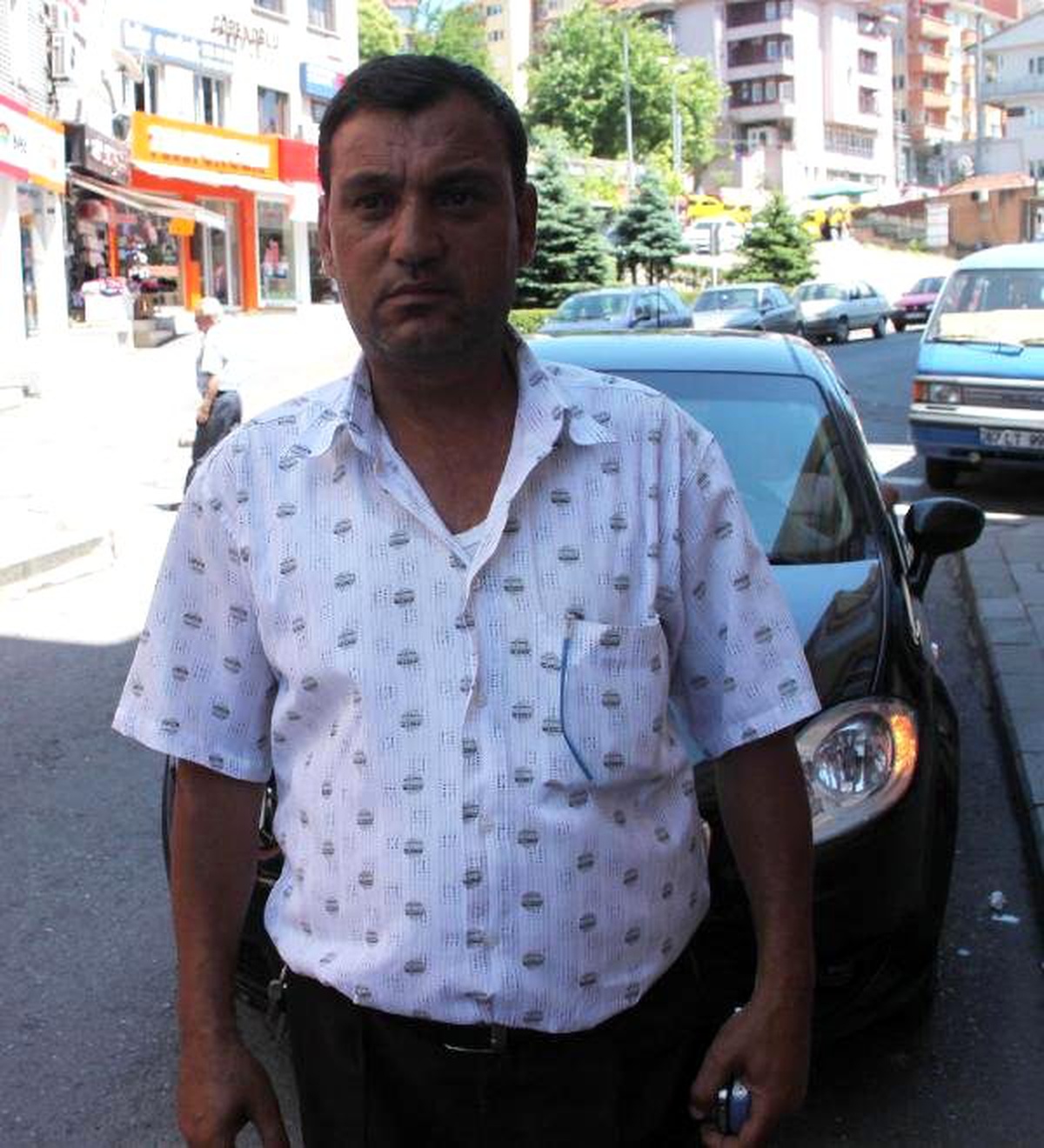 Gazi\'den Belediye Başkanına Seyyar Tezgah Tepkisi