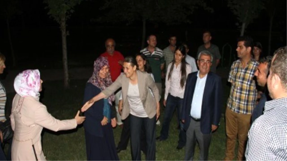 HDP\'li Milletvekillerinden Teşekkür Ziyareti